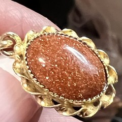 Vintage 12k Yellow Gold Filled Goldstone Pendant Necklace. Goes With Everything