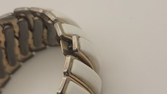 Vintage White Lucite Accordian Metal Stretch Bracelet READ