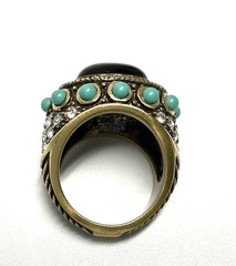 VINTAGE HEIDI DAUS BLACK, RHINESTONE, LIGHT BLUE ACCENTED SIZE 7.5 RING N223