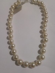 JC Penny s Faux Pearl knotted string beaded White vintage necklace 18″