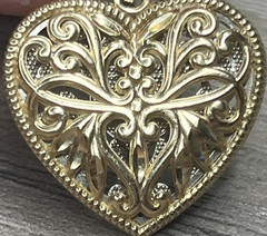 Vintage 14K Yellow Gold White Gold Reversible Filigree Heart Pendant 2.2g Signed