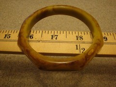 Vintage 1/2″ Butterscotch/Brown/Green Octagon Bakelite Bracelet; Beveled Edges!