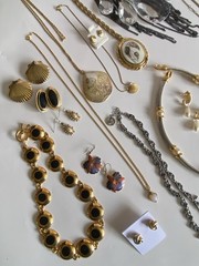 Vintage Jewelry Lot 71 PC Coro Joan Rivers Lisner Trifari Many Signed