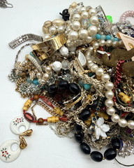 5lbs Vintage Jewelry Lot For Wear Or Harvest Some New Broken Many Signed