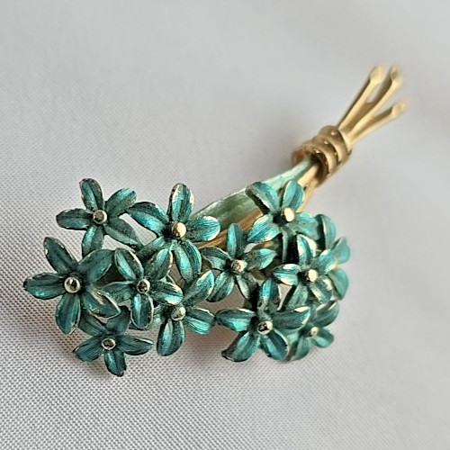 Vtg Pastelli Enamel and Goldtone Brooch Blue Teal Floral Flower Bouquet 2 inches