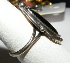 Vintage Sterling Silver Southwestern Style Ring w Black Stone – size 7.5