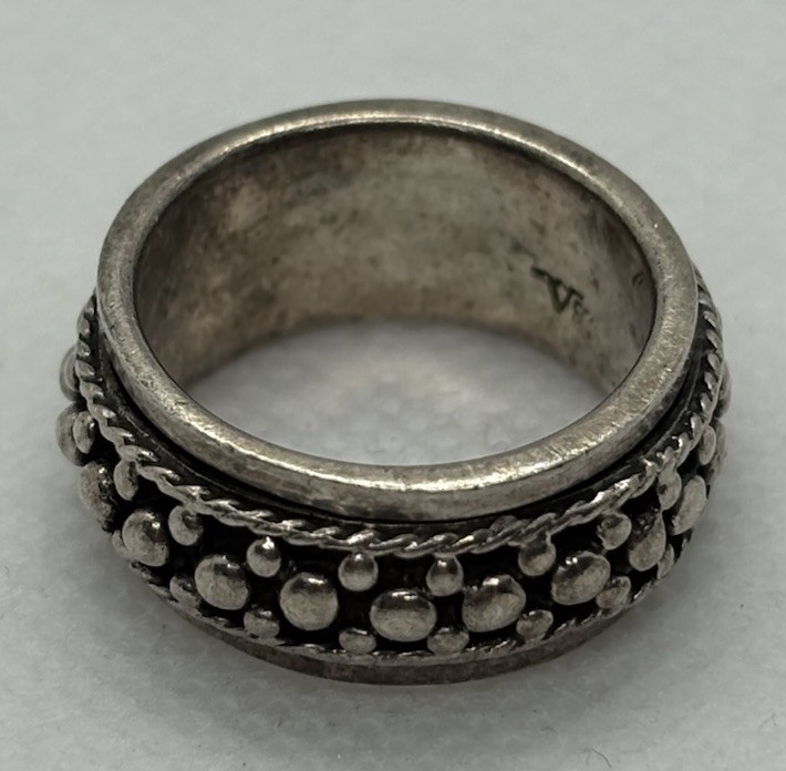 Vintage Sterling Silver Embossed Beaded Design Spinner Band Ring Size 5.5