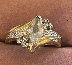 SETA CZ Gold Tone Crystal Marquise Ring ~ Size 6 Beauty 🌺🌺