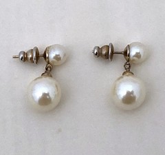 Vintage 21 mm Stud Earrings With 9.5 & 6 mm Cream Color Faux Pearls On Gold Tone