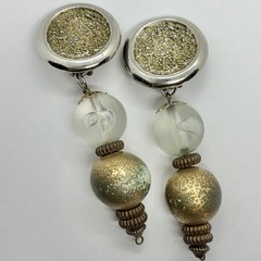 Vtg 1980’s Etruscan Revival Resin Runway Statement Earrings Clip Avant-Garde
