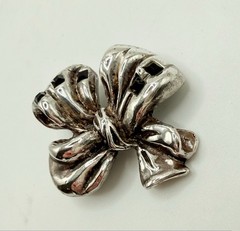 Vintage LANVIN Paris Bow Brooch Silver Tone Black Stone Signed Designer Pin 2 in