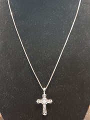 Sterling Silver 23″ box link chain with Sterling Cross Unk Stones c pics