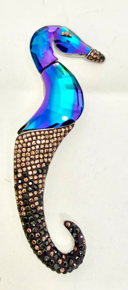 Vintage Retired Swarovski Crystal SEAHORSE Brooch Pin 3 1/8″ Excellent
