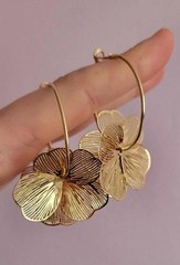 Vintage Style Golden Filigree Layered Flower Hoop Earrings