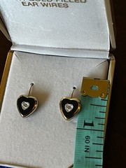 New Vintage Natural Diamond Etched Black Heart 14K Leaf Earrings Earring GF Hook