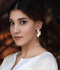 Irregular Unique Statement White Flower Earrings Big Floral Chunky Gold white