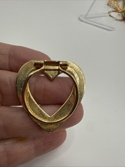 Vintage Gold Tone Textured Open Heart Scarf Clip Minimalist Love Jewelry 1 Inch