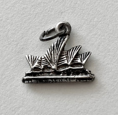 Vintage sterling silver charm, opera house Australia