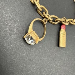 Avon Signed Vintage Charm Bracelet Gold Tone 6.5” C31