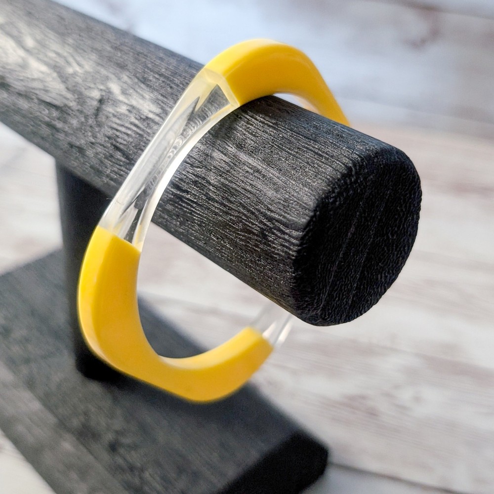 Vintage Bracelet Rounded Square Shape Yellow & Clear Retro