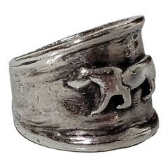 Sz 5.5 Sterling Silver Cast Rustic Panther Prowling Graduated Wide Band Ring