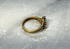 Vintage 18K HGE Opalescent Stone Gold Ring Size 5