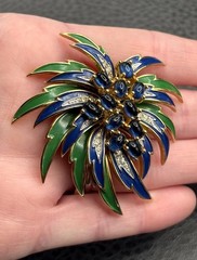 RARE VTG JOMAZ Blue Green Enamel Flower Cabochon Rhinestone Gold Tone Brooch Pin
