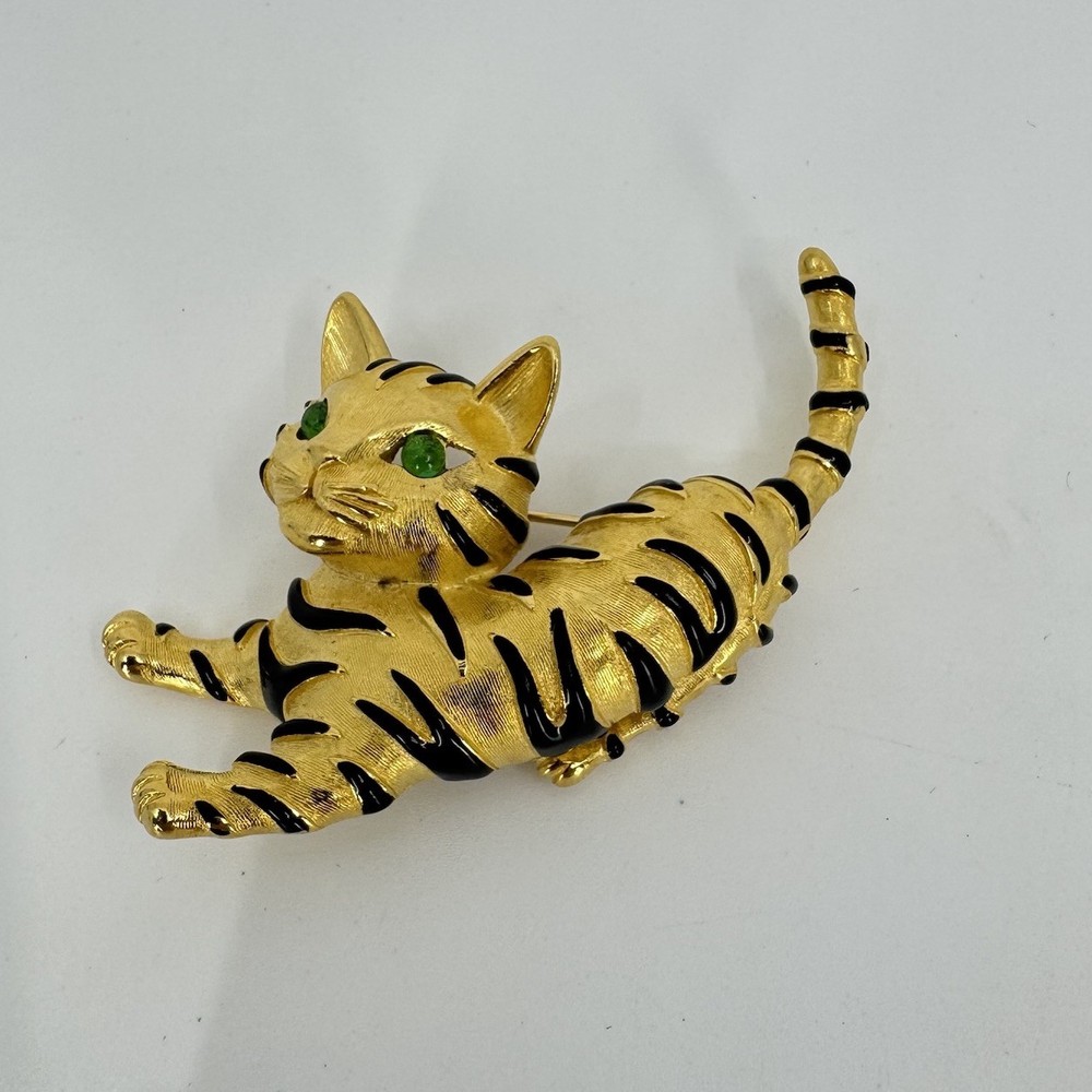 VTG Trifari Tiger Cub Ark Series Brooch Pin 1966 Green Eyed Kitten Cat Gold Tone