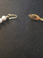 VINTAGE KNOTTED GLASS faux PEARL STRAND JAPAN 15.5″ inches Gold Tone clasp