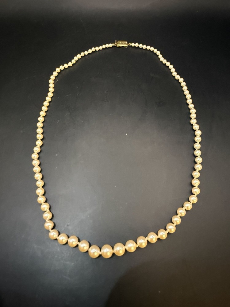 Vintage Monet Gold Tone Faux Pearl Necklace Graduated Beads 18”