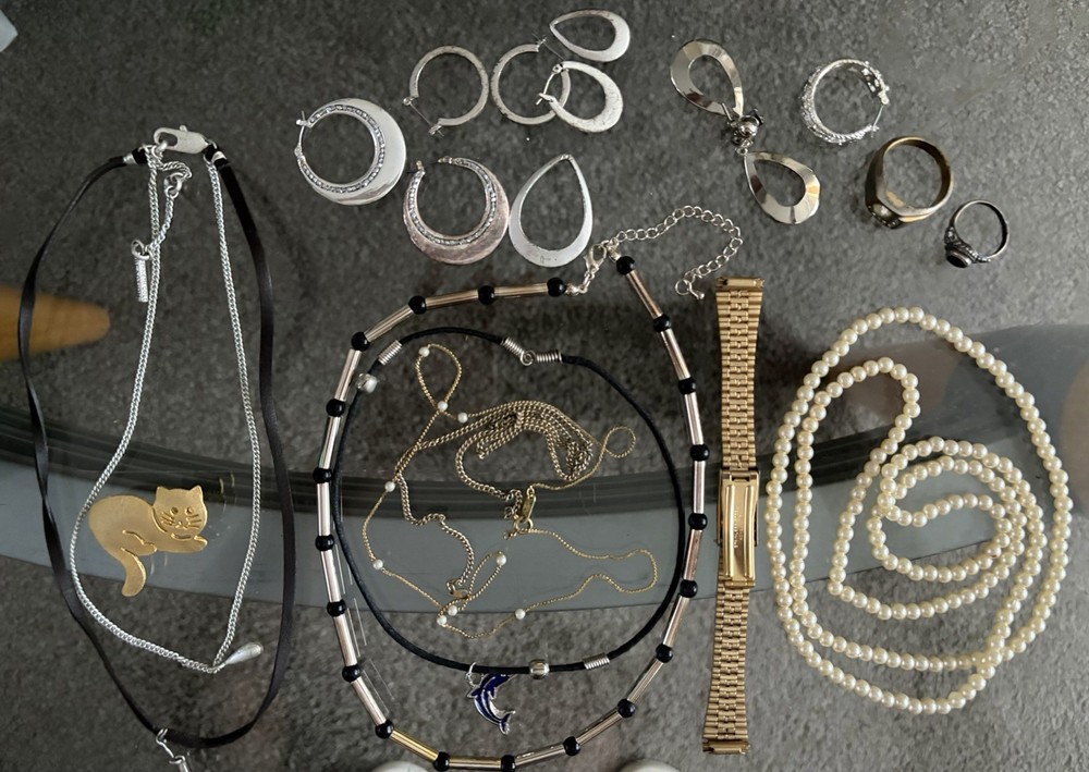 Vintage assorted Jewelry, Rings, Watch Band, earrings