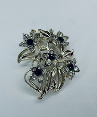 Rare Vintage Kramer Floral Flower Green Clear Rhinestone Silver MCM Brooch Pin