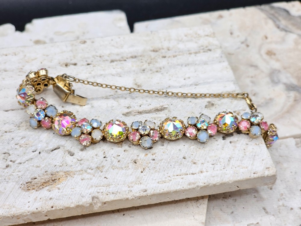 Vintage Unsigned Aurora Borealis Rivoli Rhinestone Bracelet | Pink & Opalescent