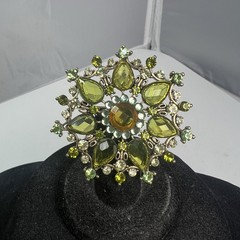 Beautiful Multi Shape Green Rhinestone Gold Tone Brooch Pin Pendant