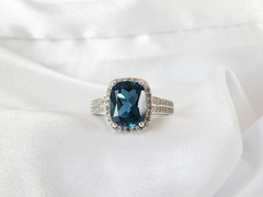 Vintage Sterling Silver 925 Natural Heated London Blue Topaz Ring Size 7