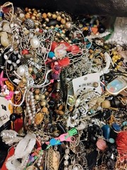 10 Pound Vintage to Modern COSTUME JEWELRY Lot All Wearabe No Junk