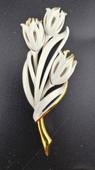 Vintage Monet Gold-Tone Jewelry Set – Necklace Earrings & Tulip Brooch