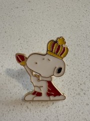 (Set Of 8) Snoopy Peanuts Brooch With Butterfly Clutch Metal Pin Back