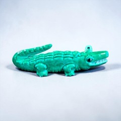 Tiny Green Alligator Brooch Whimsical Mini Crocodile Novelty Pin