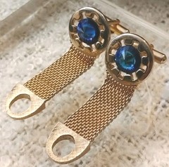 Vintage SWANK Gold Tone Mesh Cuff Links w/Blue Rivoli Stones, Nice!