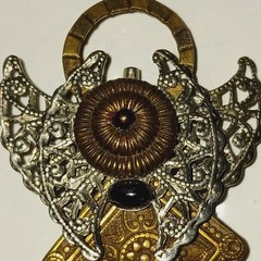 Steampunk Mixed-Metal Wings & Gears Brooch Pin – Cosplay Accessory