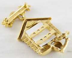 3″ VTG c1980’s DANECRAFT “MY PAL” DOG-THEMED PHOTO FRAME GOLD TONE PEWTER BROOCH