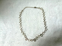 Premier Designs Silver Metal Ovals Necklace W/Rhinestones 16″ to 19″
