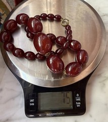 20” Vintage Cherry Red Catalin Bakelite 75g Graduated Bead Necklace
