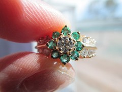 ANTIQUE BRISTOL 14K YELLOW GOLD TIERED EMERALD DIAMOND CLUSTER HALO RING