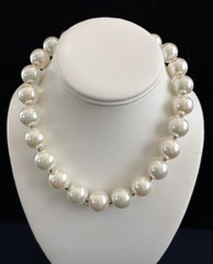 Vintage Anne Klein Glamorous Lg. Faux Pearl Necklace Lustrous White & Gold Tone