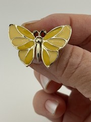 Vintage Pale Gold Tone Yellow Enamel Butterfly Brooch 1.25” 8.2g