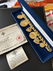 Vintage Camrose Kross JBK Gold Charm Bracelet COA 7″ NEW