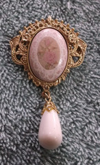 Vintage Goldtone Dangle Pin With A White Stone & Floral Design Inset