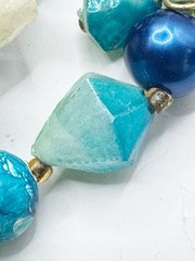 Vtg Hong Kong 3 Strand Beaded Collar Necklace Peacock Blue Turquoise Iridescent